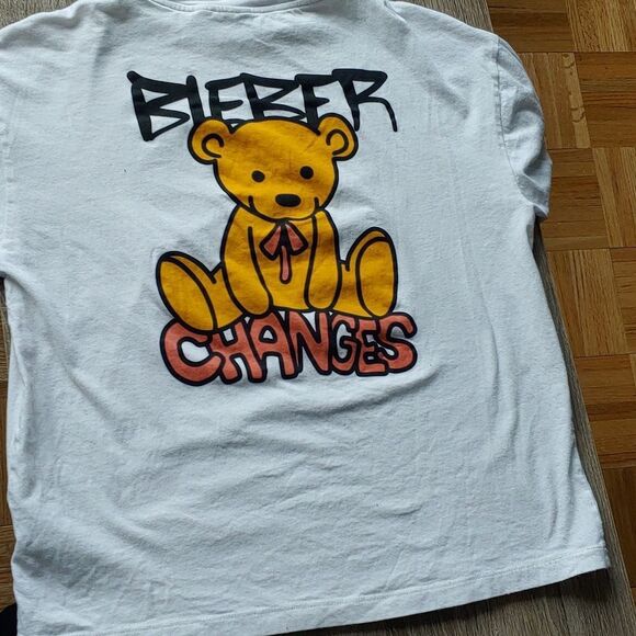 Justin Bieber Changes Top PRICE FIRM 💥 - Picture 7 of 9